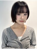 前髪イメチェン顔まわりカット顔まわりレイヤー外はねボブ