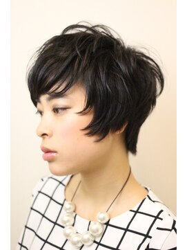 レンジシ オモテサンドウ(RENJISHI omotesando) 黒髪　ニュアンスショート