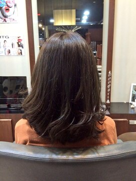 モードケイズ 阿倍野店(MODE K’s) ダークアッシュ