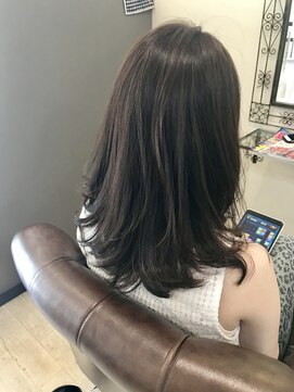 フローラ ヘアデザイン Flora hairdesign ゆるふわ♪レイヤーパーマ