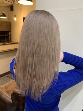 ハウンド(HAWND) ダブルカラー×ミルクティーグレージュ!