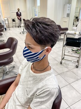 アヴァンス 天王寺店(AVANCE.) MEN'S HAIR 刈り上げ×ビジネス×ダークシルバー