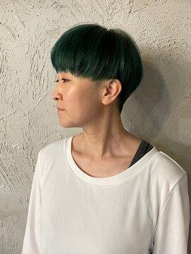 プライベートサロン キッテ(private salon kitte.) スモーキーグリーンのデザインカラー