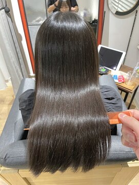 マイル(mile) 【mile☆乾かすだけでサラサラに☆美髪ストレート】