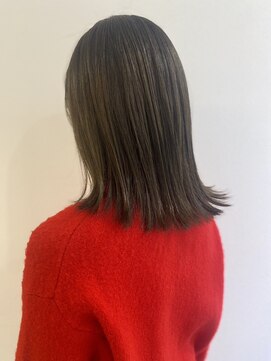 アネラヘアー(Anela hair) 大人可愛い　外ハネ×暗髪