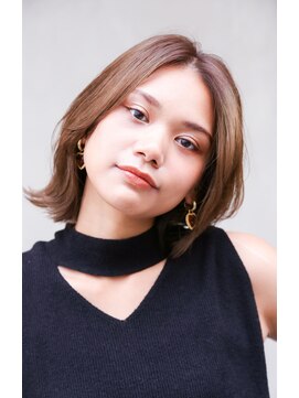 イーエン ヘアーデザイン(iiEn hair design) ミディアムレイヤー×顔周りレイヤー
