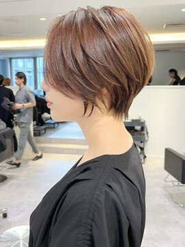 アンド ストーリーズ(&STORIES) 斜めバング/ニュアンスカラー/絶壁解消30代/40代【橋本】