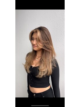 イキ 表参道(iki omotesando) ハッシュカット/フルバング/似合わせカット/レッドブラウン