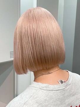 ヴェルダ 池袋店(verda) ホワイトピンクベージュ