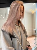 xブリーチ/イメチェン/ホワイトブロンド/外ハネボブ/美髪/