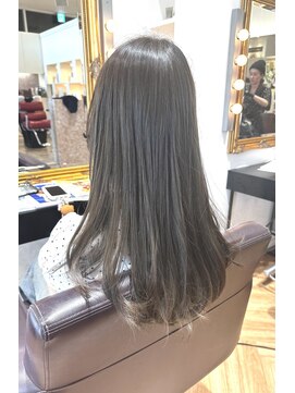 コワファースト させぼ五番街店(COIFF1RST) オリーブベージュ