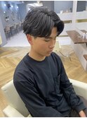 波巻きツイストスパイラルパーマツーブロック刈り上げ
