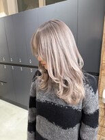 ベイショア(Bay Shore NY)&nbsp;ホワイトベージュグレージュレイヤーカット