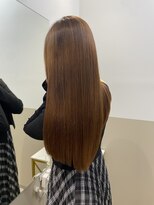 シュヴーブリヤン(cheveux brillants)&nbsp;うねり・広がりに悩む方へ◎ダメージを抑えた美髪縮毛矯正