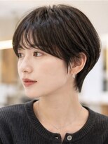 サーカス バイ ビュートリアム 青山(CIRCUS by BEAUTRIUM)&nbsp;ナチュラル大人ショート×シースルーバング｜小顔丸みショート