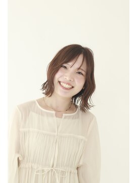 フォークロア(Folklore) ▼モテヘアなふわふわスタイル