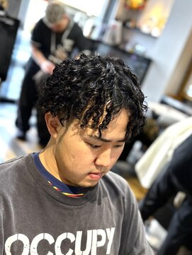 バーバーブロス(BAR BER bro's) フィンガーコイル/浦安/メンズ/スパイキーアフロ