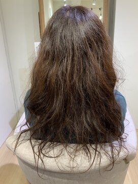 ユーネリー(U-NERY) ウェーブスタイル