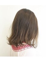 ヘアデザイン ファブロ(hair design FABRO.)&nbsp;◎外ハネオリーブアッシュグラデーション