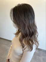 フェーディン(fa/din)&nbsp;ハイライトバレイヤージュペールベージュ