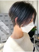 大人可愛い20代30代40代黒髪前下がりショートボブ丸みショート