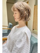 モカヘアー(mocha hair)&nbsp;外ハネレイヤーボブ/切りっぱなし/シースルー/前髪/ベージュ