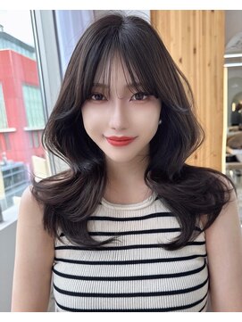 アフロートリノ(AFLOAT Leino) 大人可愛い韓国ヘア　顔まわり　前髪　2waybang 似合わせ#