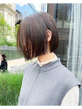 ミィ 表参道(mee.) 黒髪/グレーベージュ/レイヤーロング/前髪パーマ/表参道