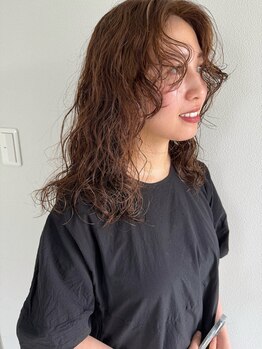 ヤウ(YAU)の写真/ニュアンスパーマで大人可愛いStyleに＊ダメージレスでふんわり長持ち！