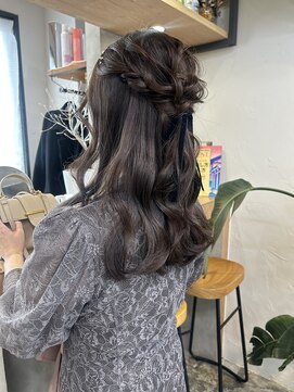 イット(it.) kana 結婚式 ハーフアップ