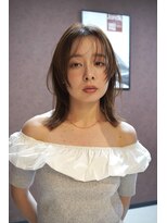 チヴォリ(CIVOLI)&nbsp;動きと抜け感をつくる大人レイヤーセミディ