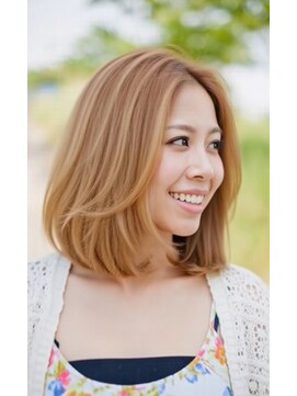 サロン ド クロエ(Salon de CHROE) ハイトーンボブ