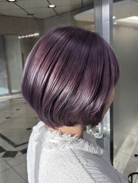 エッセンザ 梅田(ESSENZA) ハイトーンショート/ラベンダーグレージュ