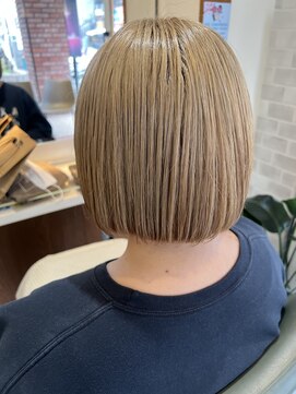 ネオリーブカフ 鶴ヶ峰店(Neolive caff) ボブ×ミルクティーベージュ