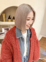 ヒビヲ(HIBIO)&nbsp;切りっぱなしボブタッセルボブダブルカラーブリーチカラー