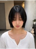 黒髪ボブでも重く見せないレイヤー