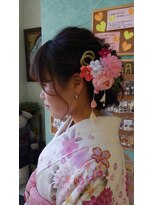 ウィット アンド ラファム Wit &La Famme&nbsp;成人式をルーズシニヨンで