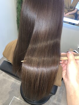 アールサロン アオヤマ(Rr SALON AOYAMA) 秋色ベージュブラウン