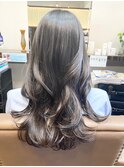 トリートメント効果で艶と透明感ありのくすみグレージュ♪