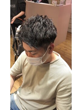 アヴァンス 天王寺店(AVANCE.) ツイスト×ダークグレージュ