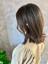 バッカ 横浜桜木町店(BACCA)&nbsp;桜木町　白髪染め　くびれ　ミディアム