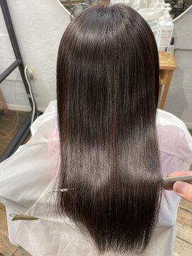クオーレ(CUORE) ドライヤーだけて簡単におさまる美髪/酸性縮毛矯正