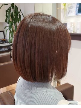 ペリドットエフ(peridot f) 小顔補正 美シルエットボブ ピンクブラウン ハイライト