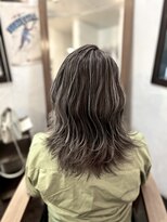 ミニィバイミラーズ(Miniy by Miroirs)&nbsp;細めにコントラストハイライト