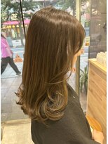 リタ(rita.) 小辻 ミディアムレイヤー×オリーブベージュ