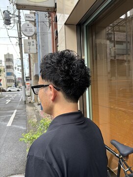 ヘアアートヒサ(HAIR ART hisa) ｢RYOKO｣304050代  2ブロ メンズレイヤーカット パーマ