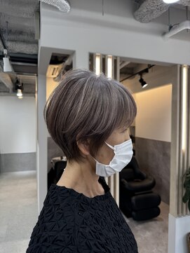 エレ 博多(ere) 大人白髪ぼかしグレージュ