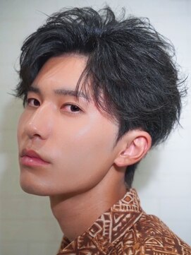 ジ オブスキュア(THE OBSCURE) 夏フェザーパーマ