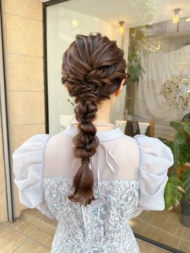 ミモザワークス ヘアアレンジ お呼ばれヘアアレンジ　編み下ろしアレンジ
