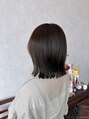 ミヤタ美容室(MIYATA)&nbsp;外ハネボブスタイル落ち着きのあるオリーブカラー